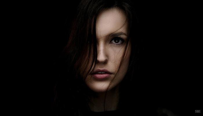 Woman Long Hair HD Portrait Wallpaper
